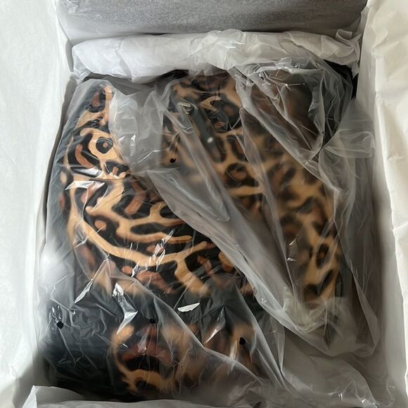 LINEA PAOLO Sevilla II Genuine Calf Hair Leopard  Booties 7.5 - Picture 9 of 10